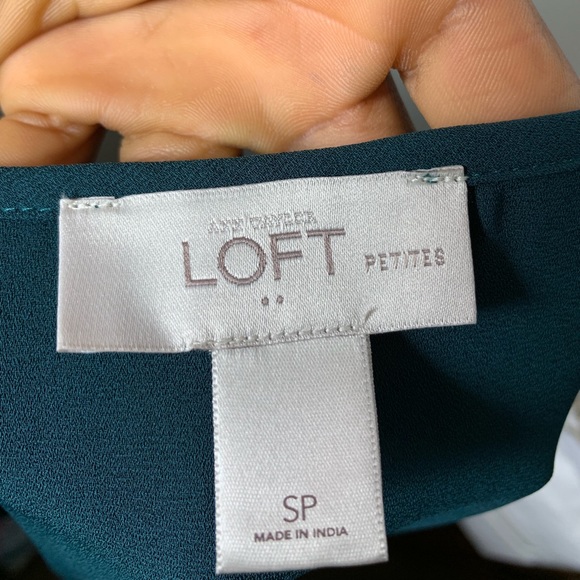 Loft Blouse - Picture 2 of 7